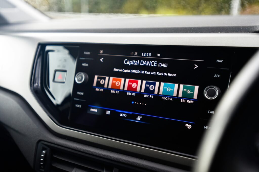 Write an Article about 'Infotainment Systems Comparison'